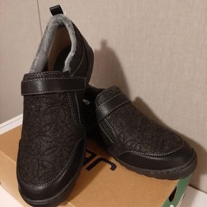 Jambu Tide, black size 10 (JBU)